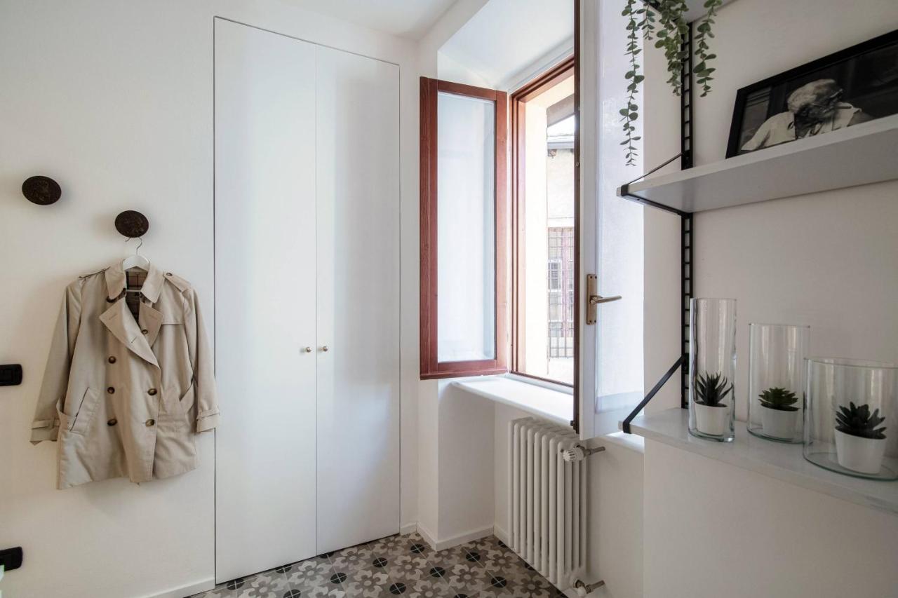 Cesare 22 - The House Of Travelers Villa Como Exterior photo