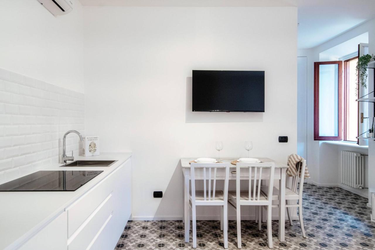 Cesare 22 - The House Of Travelers Villa Como Exterior photo